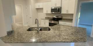 2593 Englewood Rd Gallery 7