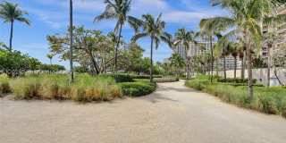 10101 Collins Ave Gallery 80