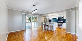 Stunning 3 bed/2 bath home available now Gallery 10