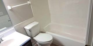 Corinthian Gallery 40