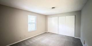 5646 N WITHERSHIN Point Gallery 14