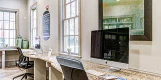 Huntington at King Farm Gallery 27