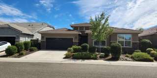 West Roseville single story home in Sierra Crossings Gallery 1