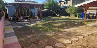 6907 White Oak Gallery 36