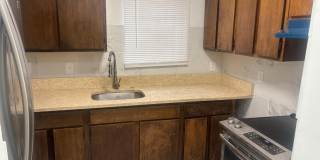 1623 W LEXINGTON Street Gallery 25