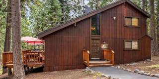 SKI LEASE: Delightful Stay at 1st Cabin with Wood Stove. Sleeps 10! Gallery 1