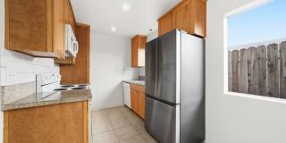 6616 Sylmar Ave Gallery 5