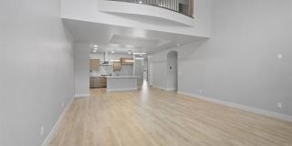 392 W Ridges Boulevard Gallery 10
