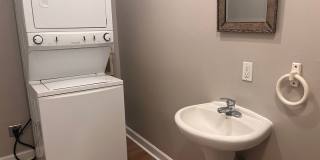 MOVE IN SPECIAL $250.00 OFF 1st Month's Rent- 2 bedroom, 1.5 bath apartment with W/D unit and shared fenced in yard! Gallery 36