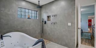 532 N Palmway Gallery 39