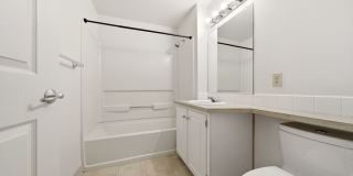 17580 NW Springville Road G16 Portland, OR 97229 Gallery 26