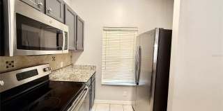 8517 BAY LILLY Loop Gallery 3