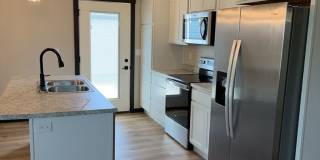 Newer Home with Two Bedrooms, Two Bathrooms & Modern Amenities! Gallery 3
