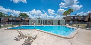 1836 N CRYSTAL LAKE Drive Gallery 34