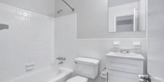 Forest Hill Apartments Gallery 6