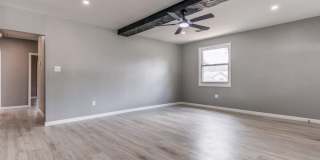 716 Vickers Gallery 15