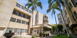 Park Glenview Apartments- Boutique Senior Living Gallery 37