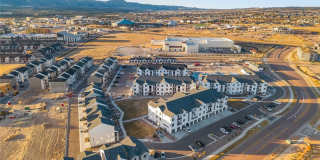 Like New Condo in Victory Ridge Gallery 25
