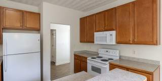 Beautifully maintained 4 bedroom, 2.5 bathroom home for rent in South Chesapeake! Gallery 24