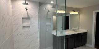 Incredible Townhome in Near Uptown with Move-In Special! Gallery 44