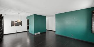 Spacious 3BR House in Aurora Gallery 1