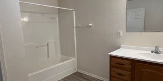 2508 N National Gallery 13