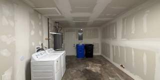 Updated 3 Bedroom Single Story Home Available Near Eubank Blvd NE & Constitution Ave NE! Gallery 21