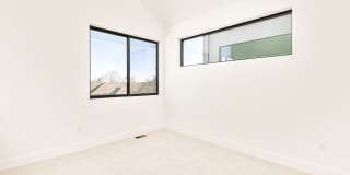 LUX 3BD, 4BA Sunnyside Home with Office and 2-Car Garage Gallery 20