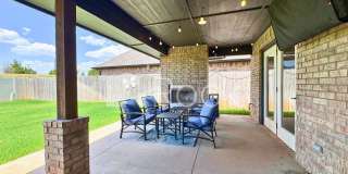 Spacious Craftsman Home on cul-de-sac - Electric Included! Gallery 48
