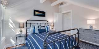 83 John Street Gallery 19