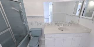 2 Bed / 3 Bath Condo - Office, Pool, Clubhouse & Garage Gallery 12