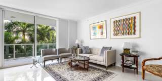 500 SE Mizner Boulevard Gallery 4
