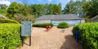 Charlestowne Apartments Gallery 21