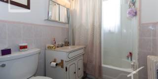 Huge 4 bed in Oak Square Gallery 4