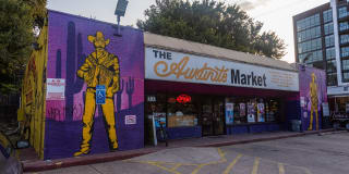1155 Barton Springs Gallery 69