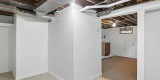 3512 S Division St Gallery 31