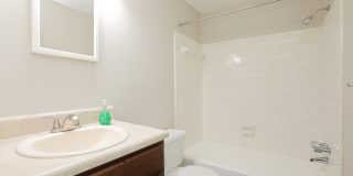 The Carolina Gallery 16