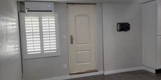 2626 Grant Avenue Gallery 5