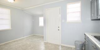 BEAUTIFUL HOME FOR RENT | NOW TAKING APPLICATIONS Gallery 3