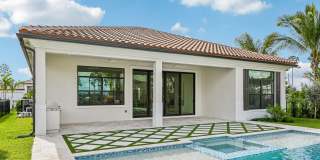 13621 Le Christine Drive Gallery 49