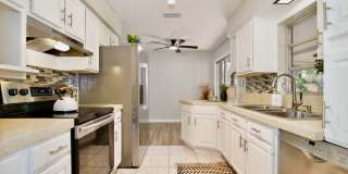 Beautiful 3 bed 2 bath Available for RENT in desirable Conway area of Orlando! Gallery 15