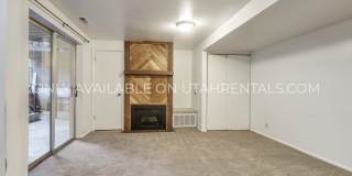 1760 N Willowbrook Gallery 1