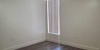 No HOA! North Phoenix 3 Bedroom Home with Large Yard & Garage Gallery 24
