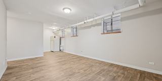 South Josephine Apartments Gallery 12