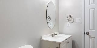 Hillsdale Apartments Gallery 13