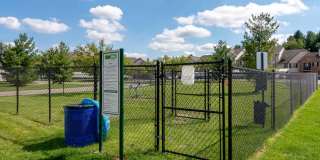 River Oaks Apartments Gallery 25