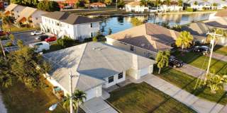 419 Southwest 4th Street Gallery 3