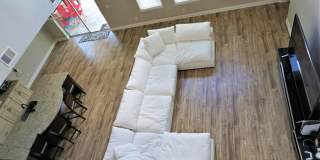 Orchard Hills 6 bed / 3.5 Bath - Partially Furniushed Gallery 31