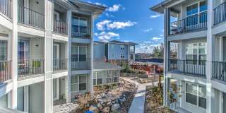 1010 on the Lake Gallery 1