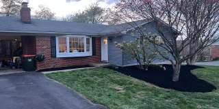6122 ROLLING VIEW Drive Gallery 2